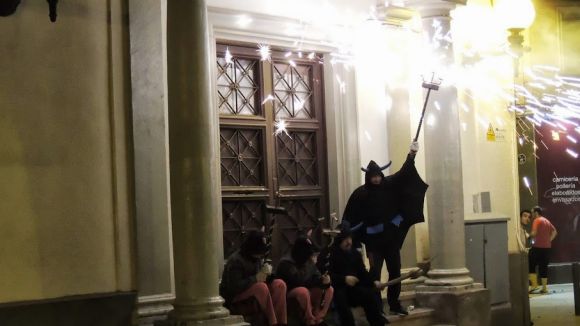 El 'NiTrad' porta a debat els tòpics sobre la cultura popular catalana