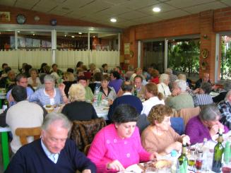 La plaça d'en Coll comptarà amb un centre cívic per a la gent gran