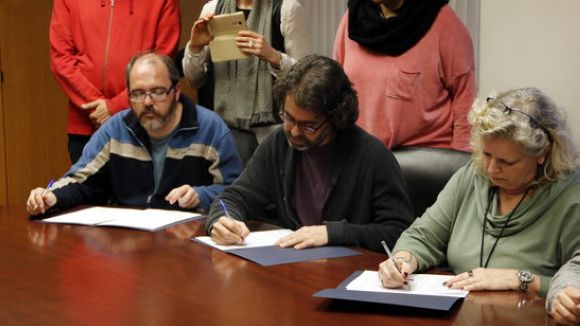 Els sindicats de docents signen l'acord amb Ensenyament i desconvoquen la vaga del 9F