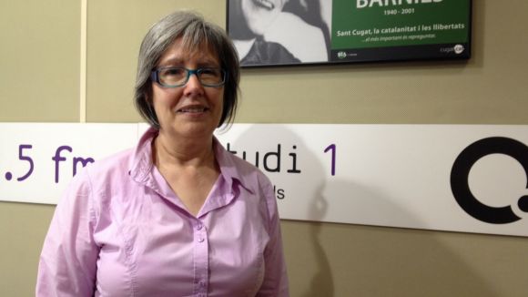 Dolors Taulats presenta la seva primera obra a l''Anell al dit' del SAF