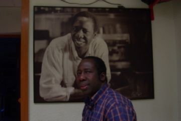 Hallassane N'Diaye, amo del bar Baobab: 'He vist créixer molt Sant Cugat'