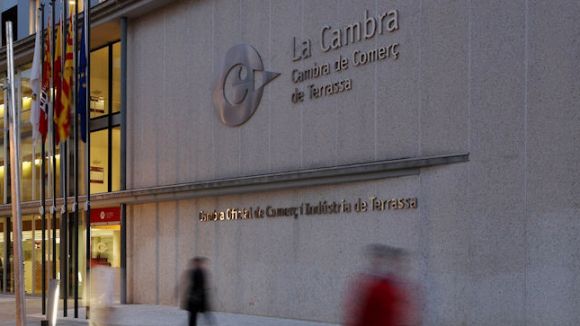 Alt: La Cambra de Terrassa alerta que la poca inversió i l'ocupació 'irregular' frenen el creixement a Sant Cugat