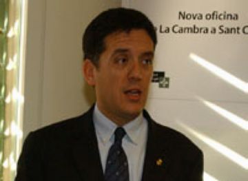 2003: Eleccions municipals, guanya Recoder