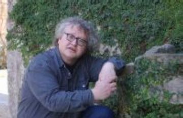 2006: Arriba el primer programa en anglès a RSC