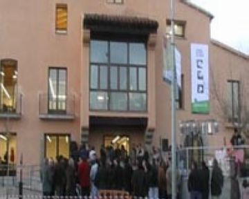 2006: Obre les portes el Casal de Joves TorreBlanca