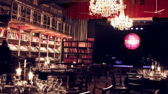 El Swing Acordió Trio amenitza el vermut musical a El Siglo