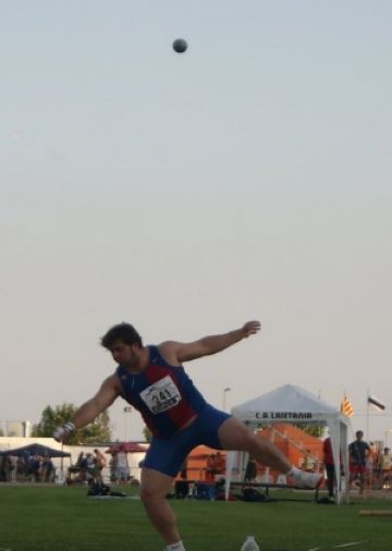 Eloi Rovira, pendent de l'espatlla