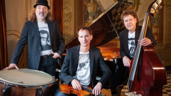 Els Pets preestrena avui la seva gira 'De Cambra' al Teatre-Auditori