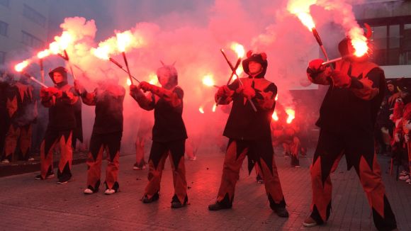 Els infants donen el tret de sortida a la 2a Encabronada