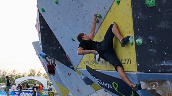 Padín suma el seu primer títol oficial amb la Copa Catalana de Bloc sub 18