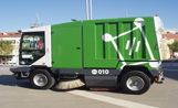 El servei de neteja dels districtes es doblarà amb la incorporació d'una nova escombradora