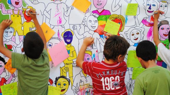 Els contes d'arreu del món, avui a la plaça de Magí Bartralot