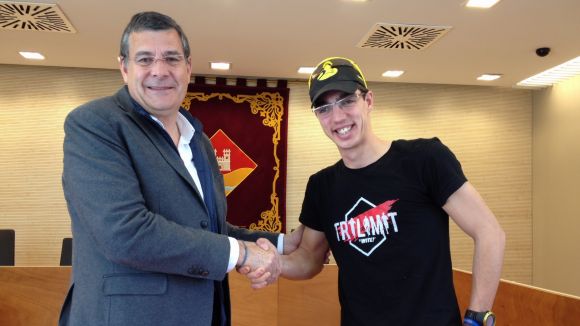 L'EMD de Valldoreix, principal patrocinador del paratriatleta Dani Nafria