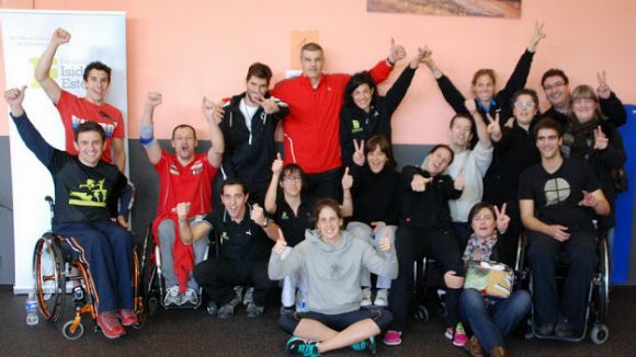 Esportistes professionals i discapacitats del Centre Pont s'entrenen plegats