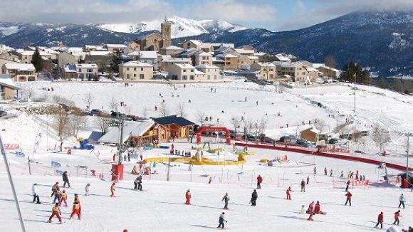 La primera esquiada popular del Muntanyenc, per l'últim dissabte del mes