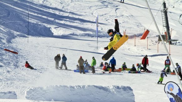 El Muntanyenc organitza una fira de material d'esquí i snowboard de segona mà i ocasió