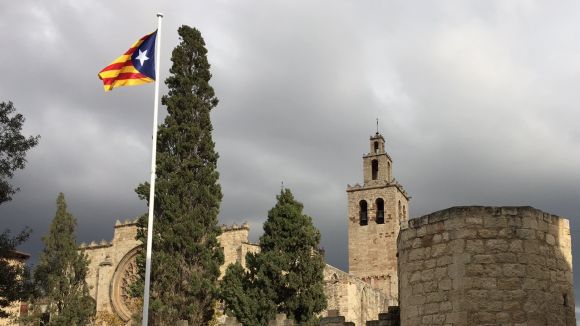 El jutjat confirma que la reubicació de l'estelada a la plaça d'Octavià compleix l'execució provisional de la sentència