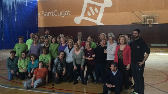 Una quarantena de persones participa al Dia Mundial de l'Activitat Física
