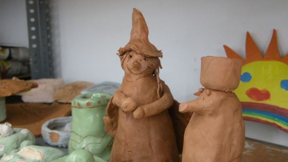 Obertes les inscripcions per al nou alumnat d'Entretallers