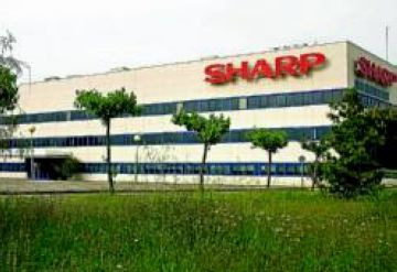 Alt: Sharp atura la producció i dóna vacances forçades a més de 300 treballadors