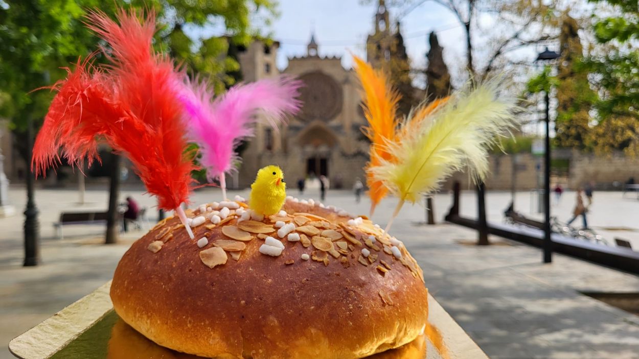 La Mona de Pasqua: tradició, xocolata i personalització omple les pastisseries de Sant Cugat