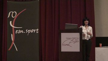 La guia PAFIC explica estratègies per potenciar l'esport femení de la mà de la Fundació UESC