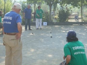 Una seixantena de jugadors disputen el torneig social del Club Petanca Sant Cugat Atlètic