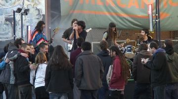 Alt: Més d'un centenar de santcugatencs s'apleguen a la 1a edició de l'Hambre Festival