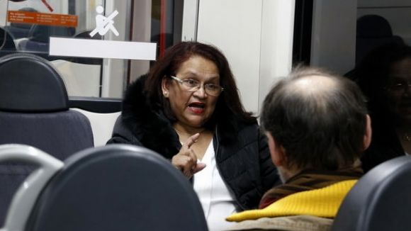 Les parelles lingüístiques arriben a la línia del Vallès del FGC per impulsar el català