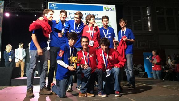 L'equip Ypsilon del Viaró guanya el premi a la innovació a la First Lego League
