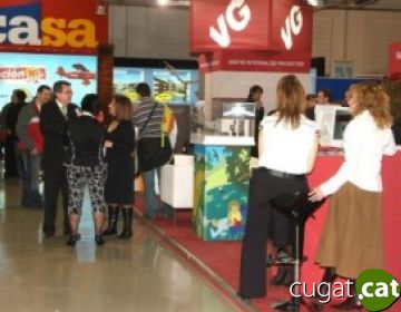 El món immobiliari se cita a Terrassa en una fira de l'habitatge marcada per la crisi