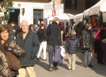 Organització de la fira artesana: 'A la plaça del Rei no se'ns veu'