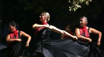 La Festa Major del barri del Monestir arriba a l'equador amb la plaça del Coll com a protagonista