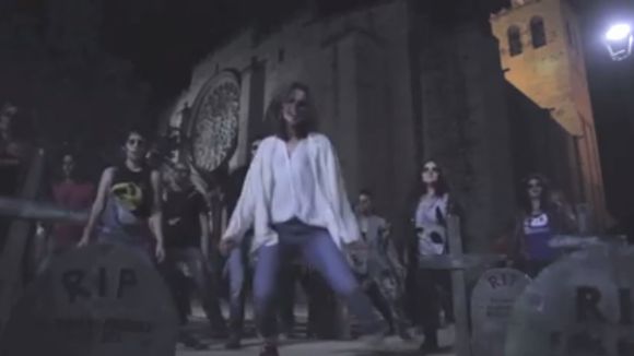 L'assemblea de la Festa Major Alternativa es defensa de les queixes dels veïns