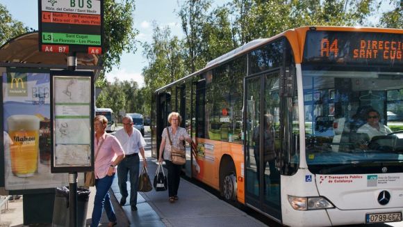 Nous horaris en les línies interurbanes de busos A4 i B7