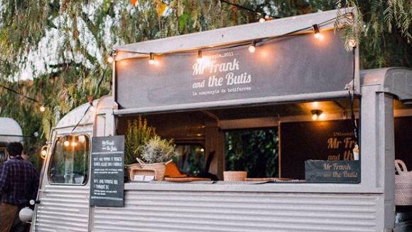 El Mercat Gastronòmada Van Van s'acompanya avui de música i antiguitats