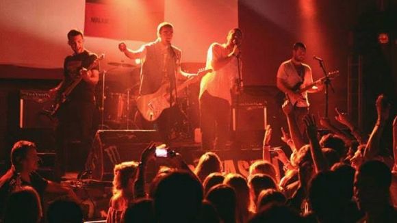 El grup santcugatenc Malabeiros presenta el seu primer disc, 'Malas Ideas', aquesta tarda al Casal TorreBlanca