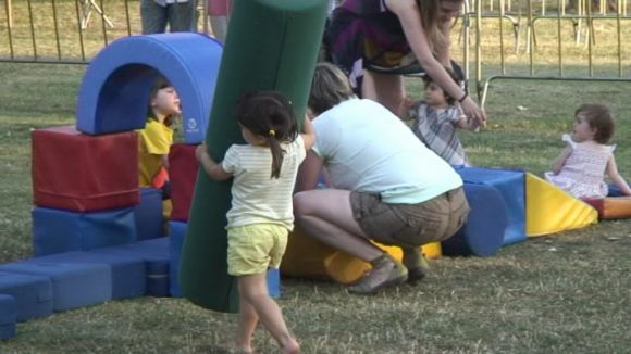 Un miler de nens omplen les activitats de l'Esport al Carrer