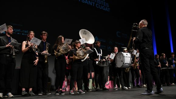 La música i la dansa dels Premis Esport en Marxa: l'Escola Fusió dilueix l'art amb l'esport