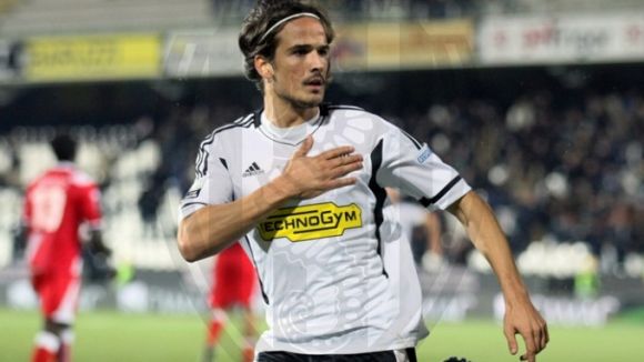 Alejandro Rodríguez baixa a Serie B amb el Cesena