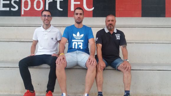 Josué Olmo dirigirà el SantCu B en el debut a la Tercera Catalana de futbol