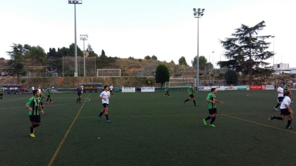 El Mira-sol s'imposa per la mínima al camp del Junior B en un derbi igualat