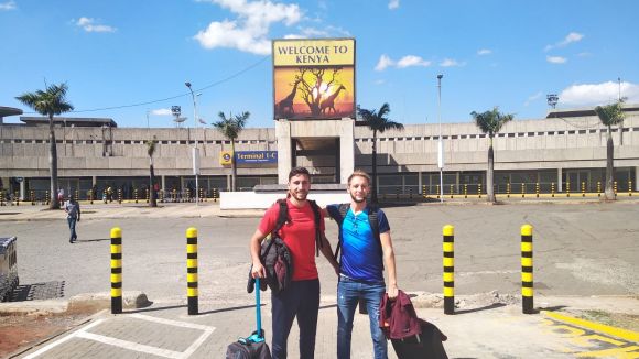 El florestà Martí Arimany lidera una nova escola de futbol a Kènia