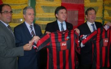 Construcciones Pai patrocina la secció femenina del SantCu