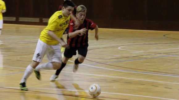 Borratxera de gols en el duel entre el Futbol Sala Sant Cugat i el Linyola que acaba en empat