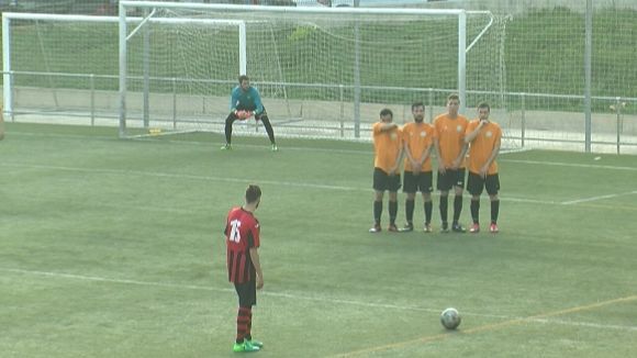 El Sant Cugat B s'emporta un derbi amb poc futbol davant el CFU Mira-sol Baco