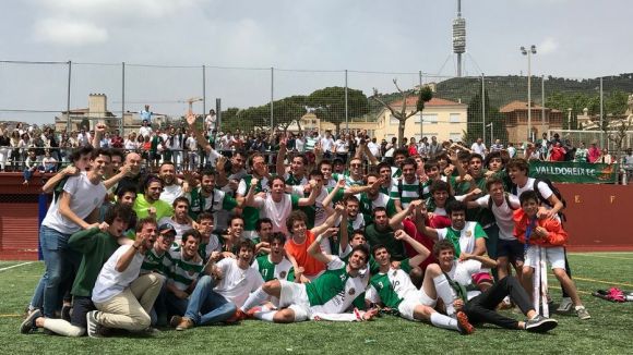 Alt: El Valldoreix fa història amb l'ascens a Segona Catalana al camp del Sant Ignasi