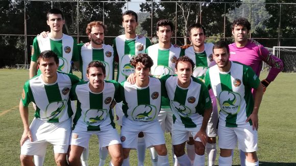 El Valldoreix planta cara però no pot superar el líder, el totpoderós Mataró