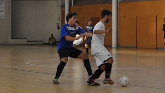 L'Olímpyc Floresta cerca avui a Santa Coloma el primer triomf com a visitant
