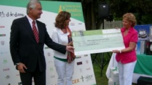 El 6è Torneig de Golf Benèfic AECC recapta 6.655 euros contra el càncer